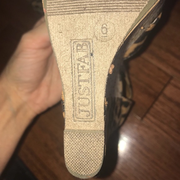 JustFab Cheetah Print Wedges - Picture 4 of 5